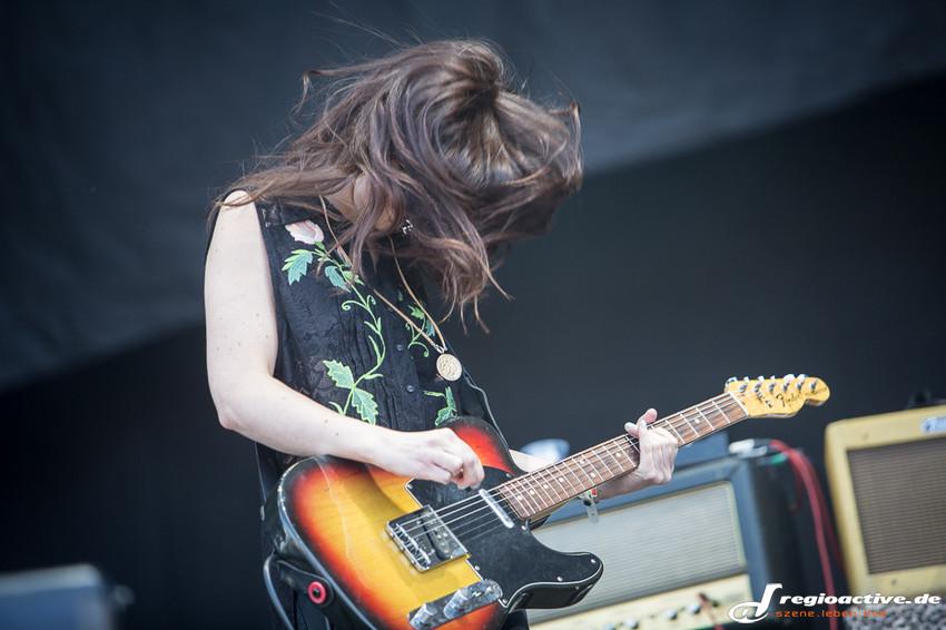 Blood Red Shoes (live beim Southside Festival 2014)