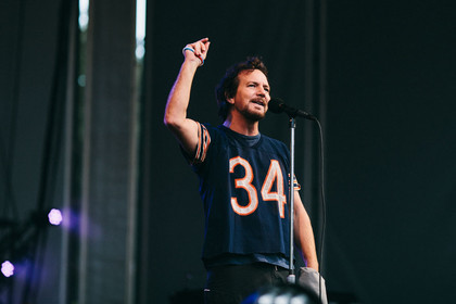 Wie ein Blitzschlag - Fotos: Pearl Jam live in der Berliner Wuhlheide 